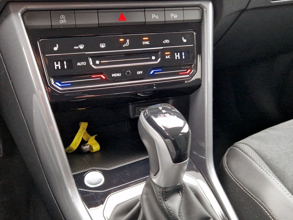 VOLKSWAGEN T-Roc 2024 — imagine 34