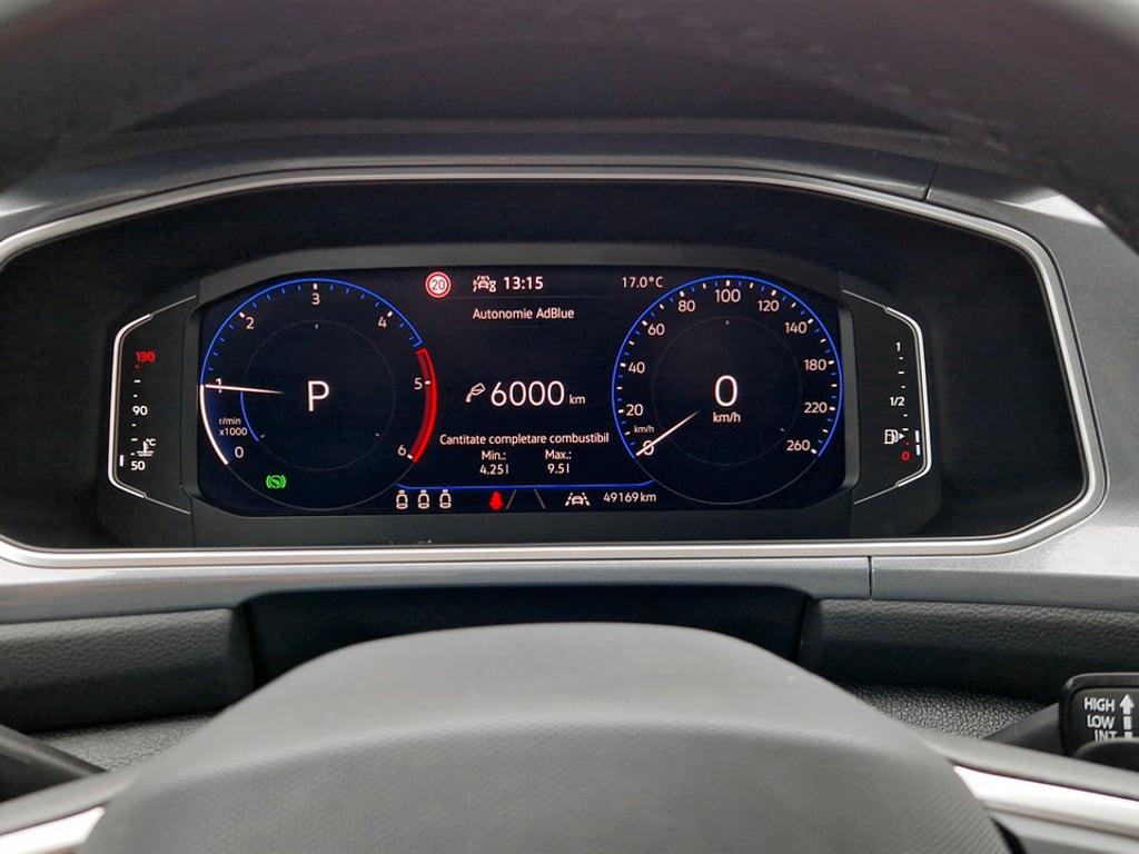 VOLKSWAGEN T-Roc 2024 — imagine 36