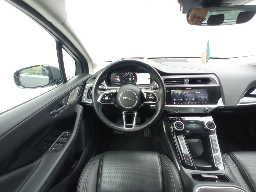 Jaguar I-PACE 2020 electric, 28.900 € — imagine 18