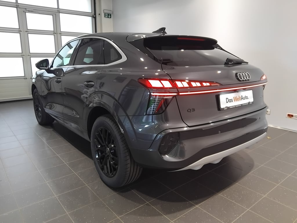 AUDI Q3 2026 — imagine 9