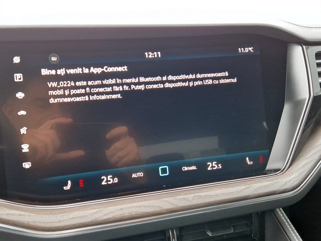 VOLKSWAGEN Touareg 2023 — imagine 39
