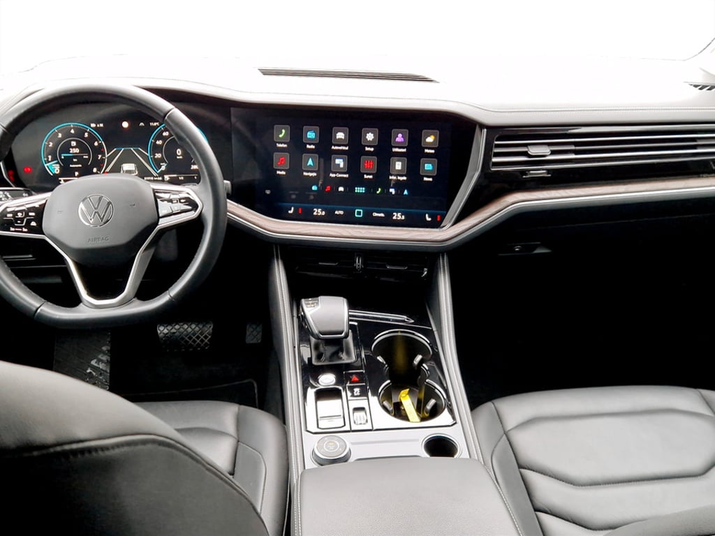 VOLKSWAGEN Touareg 2023 — imagine 31