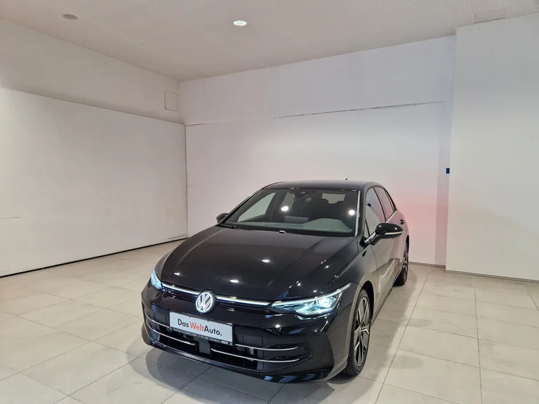 VW Golf
Noul Golf Style 2.0 TDI DSG TD