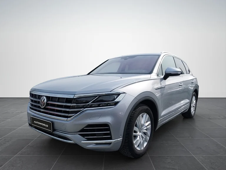 VW Touareg
Noul Touareg Elegance V6 TDI