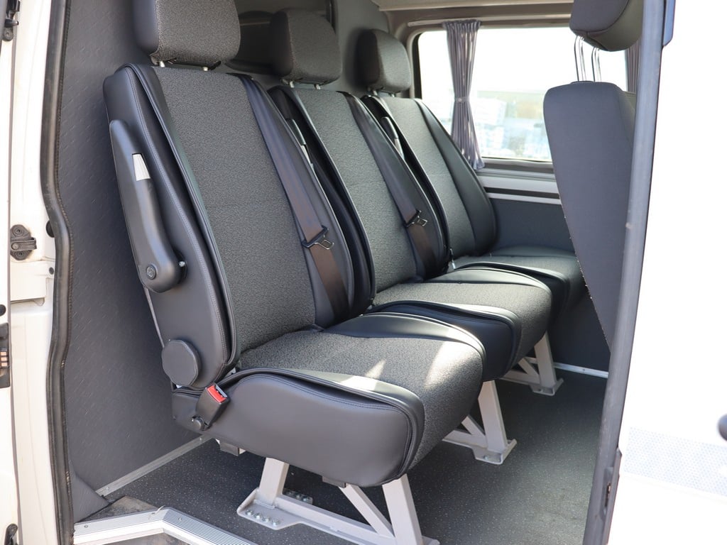 VOLKSWAGEN Transporter 2019 — imagine 13
