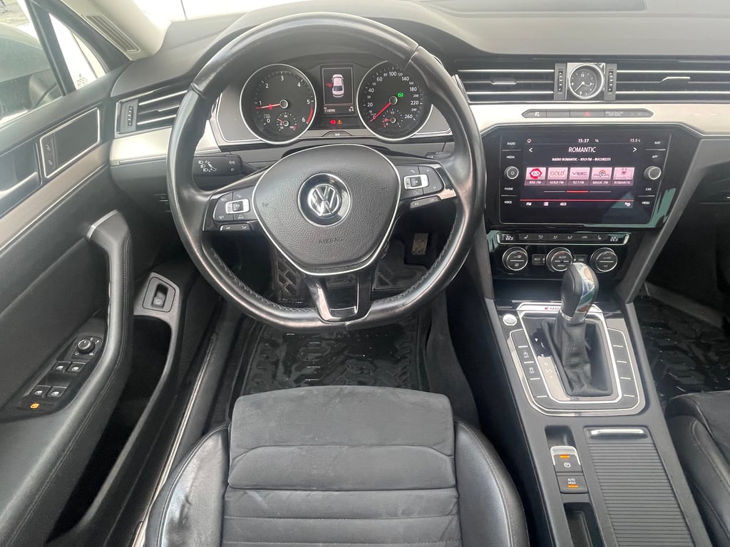 VOLKSWAGEN Passat 2015 — imagine 35