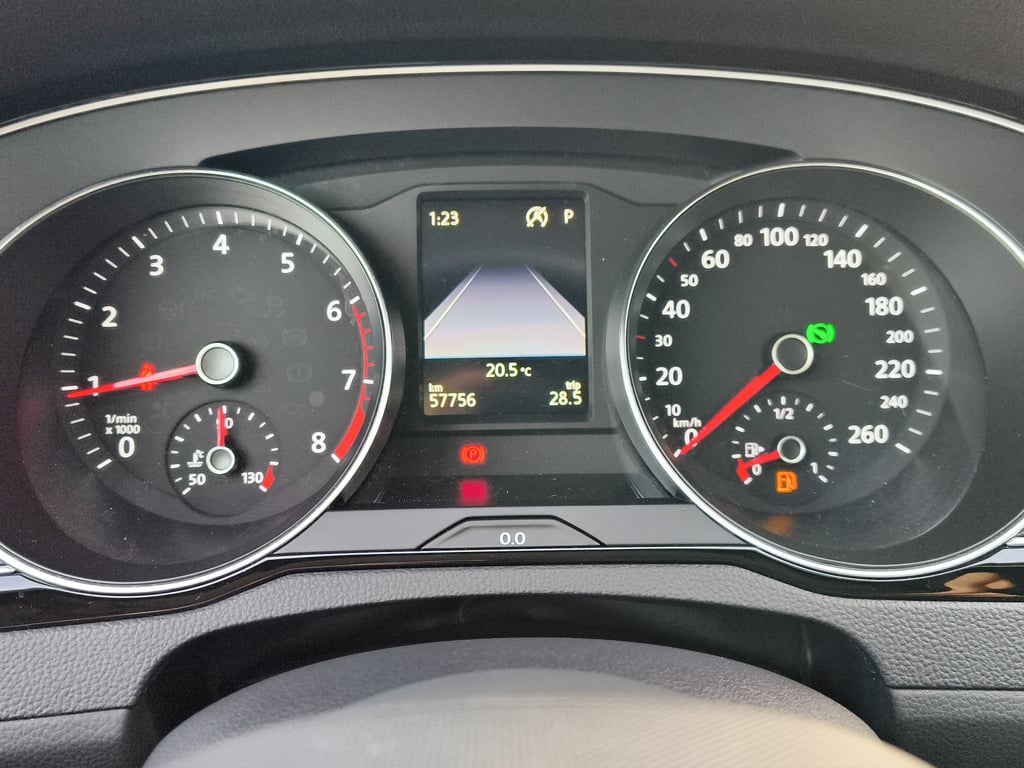 VOLKSWAGEN Passat 2022 — imagine 10