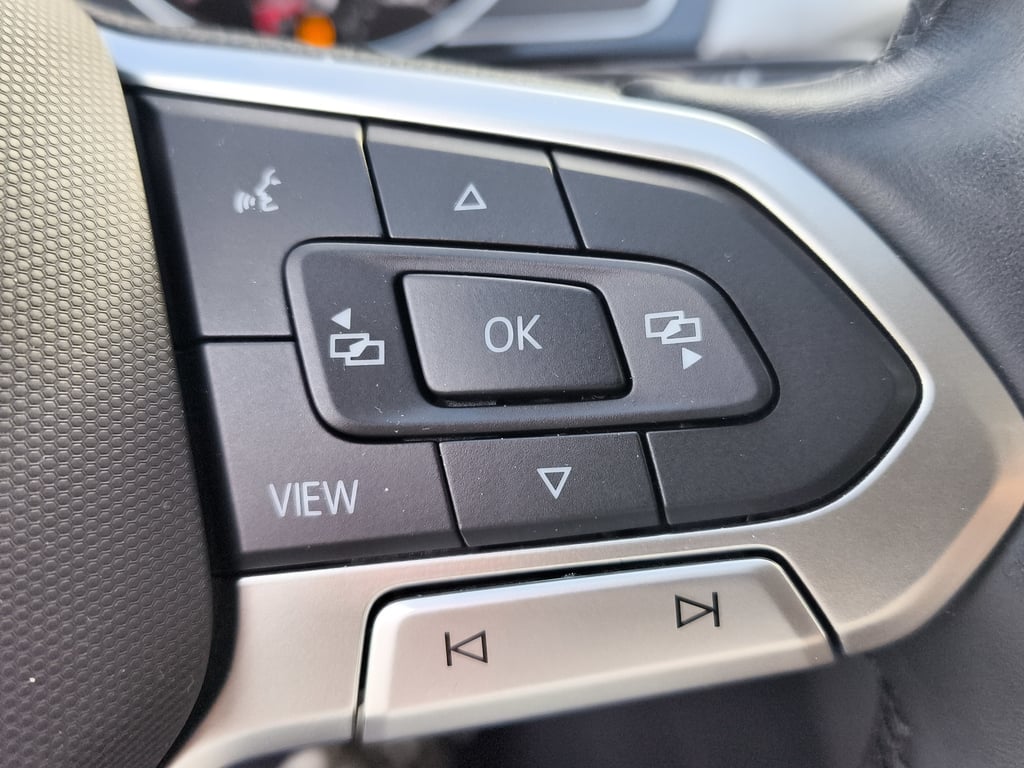 VOLKSWAGEN Passat 2022 — imagine 19
