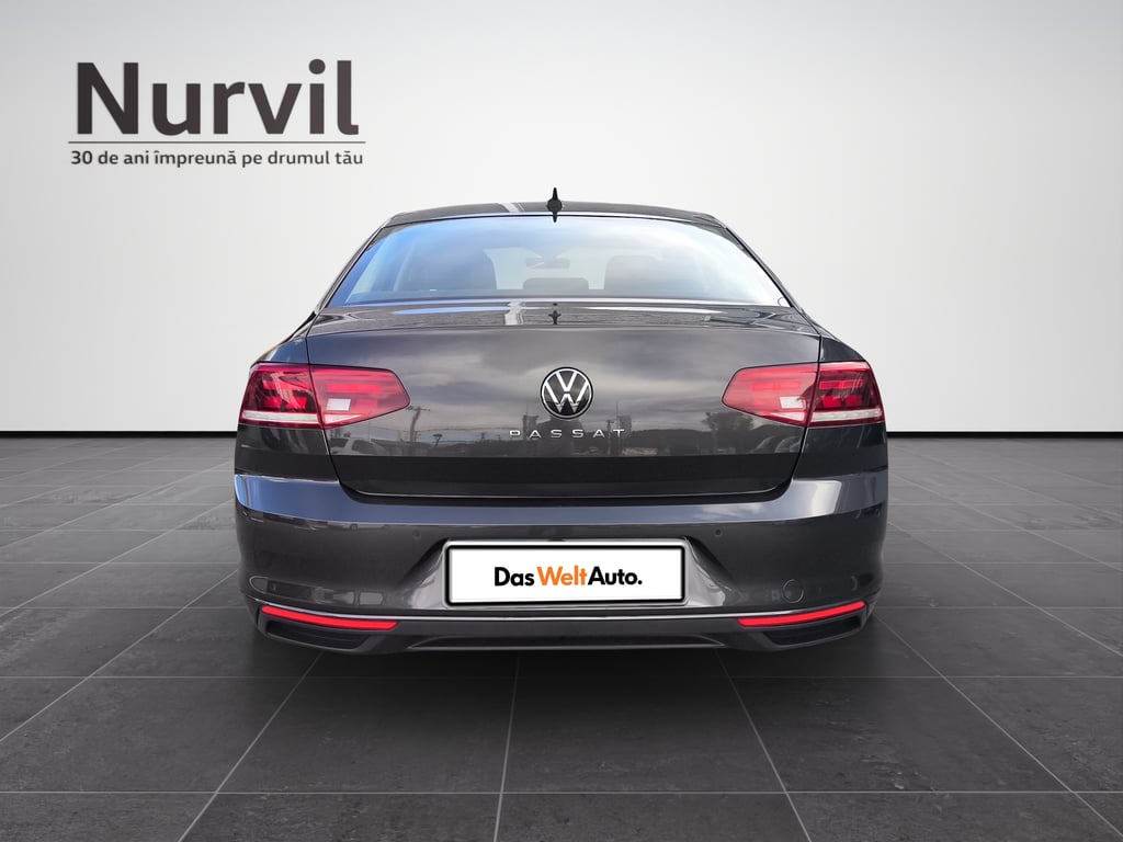 VOLKSWAGEN Passat 2022 — imagine 4