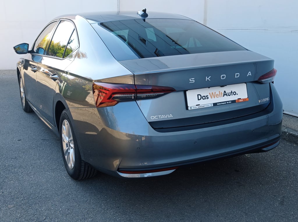 SKODA Octavia 2026 — imagine 3