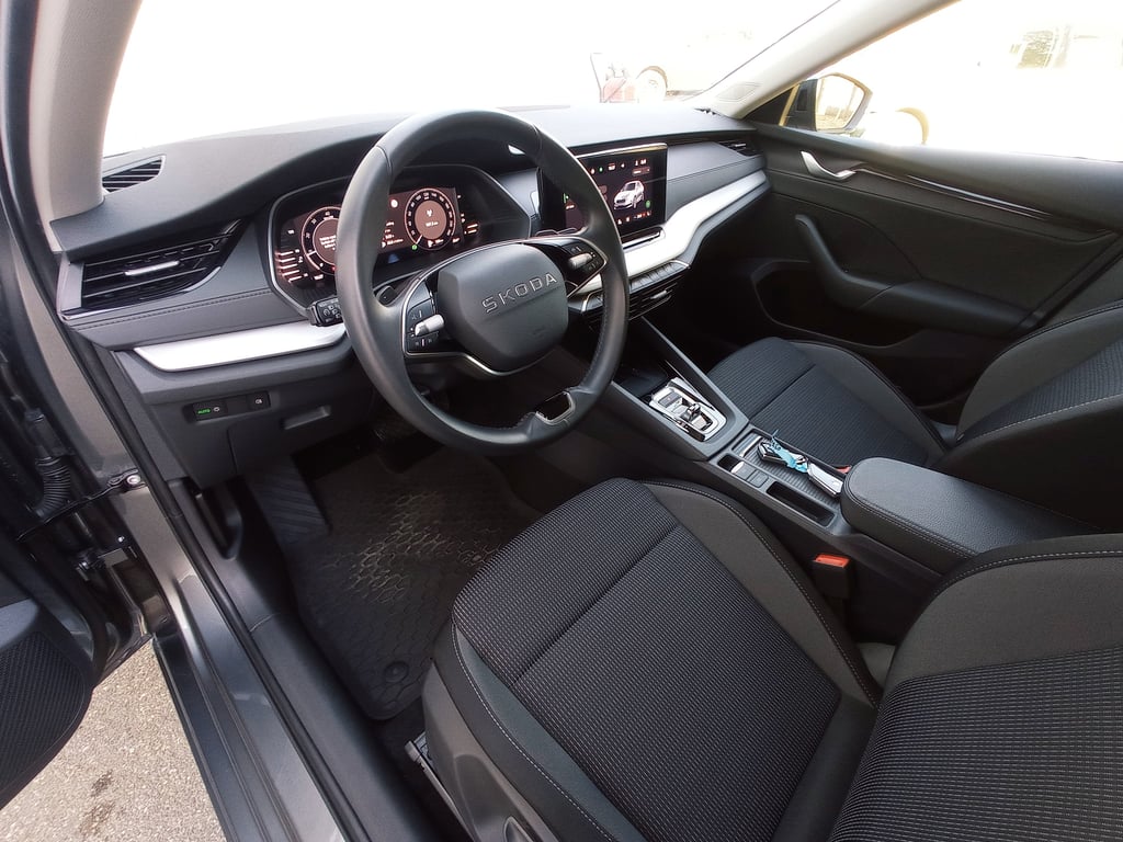 SKODA Octavia 2026 — imagine 13
