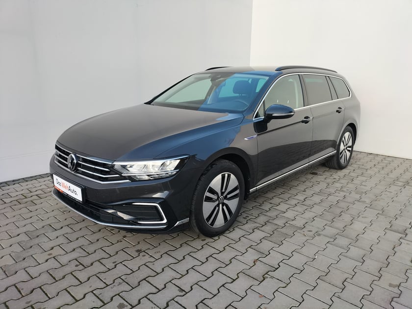 VW Passat Variant GTE