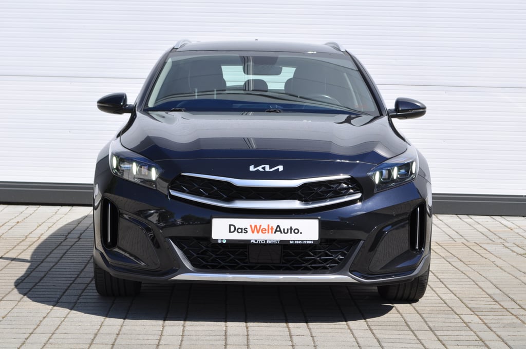 Kia Ceed 2022 hibrid, 19.989 € — imagine 4