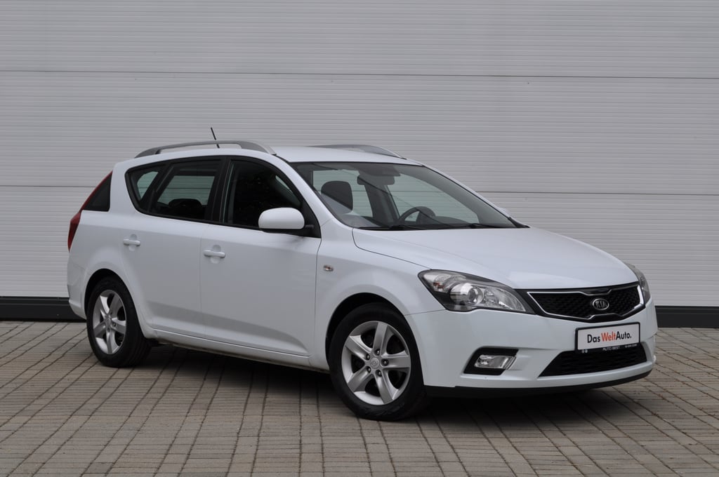 Kia Ceed 2012 benzină, 5.950 € — imagine 5