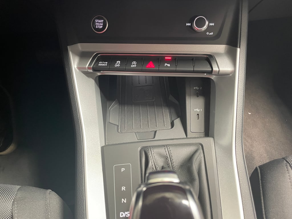 AUDI Q3 2023 — imagine 8