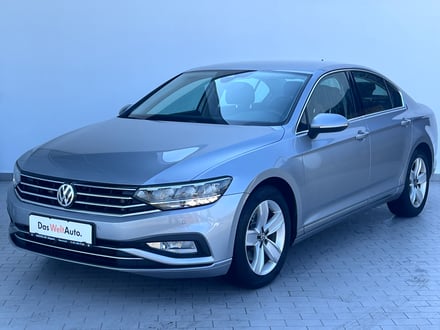 VW Noul Passat Highline 2.0 TDI DSG