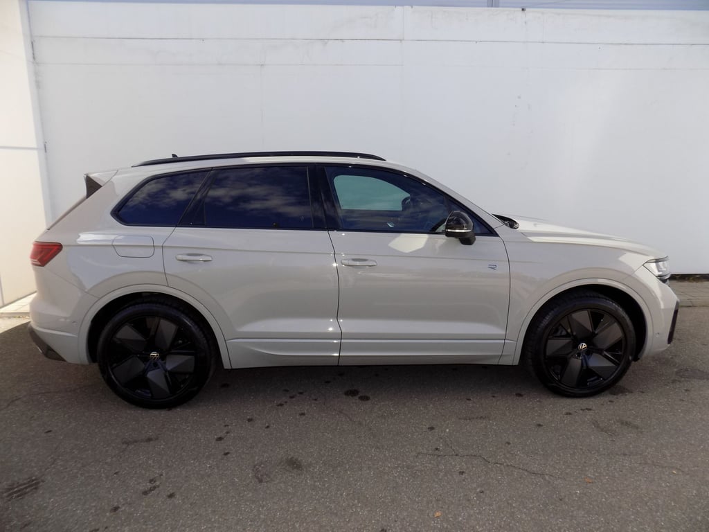 VOLKSWAGEN Touareg 2026 — imagine 6