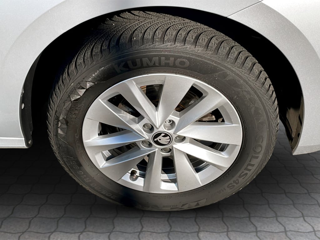 SKODA Kamiq 2025 — imagine 11