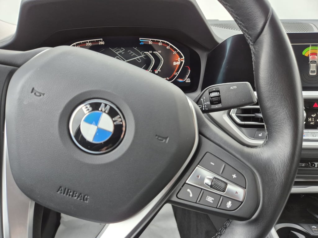 BMW Seria 3 2021 — imagine 17