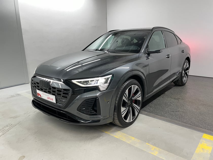 Audi Q8 Sportback S line 55 e-tron quattro