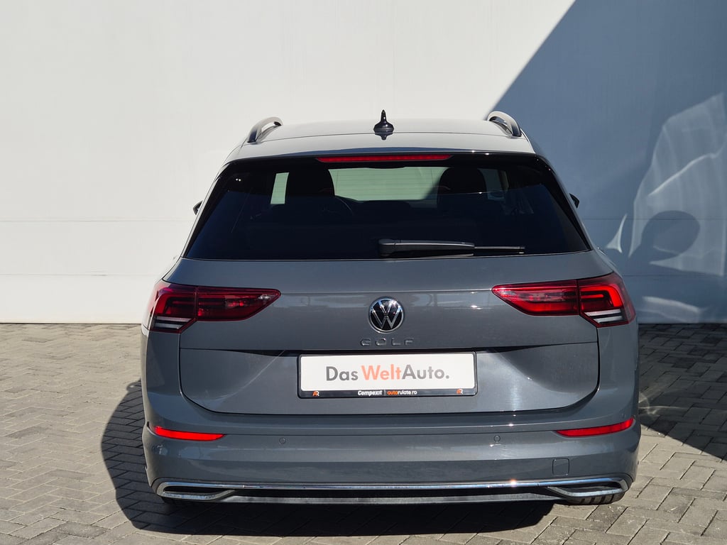 VOLKSWAGEN Golf 2022 — imagine 4