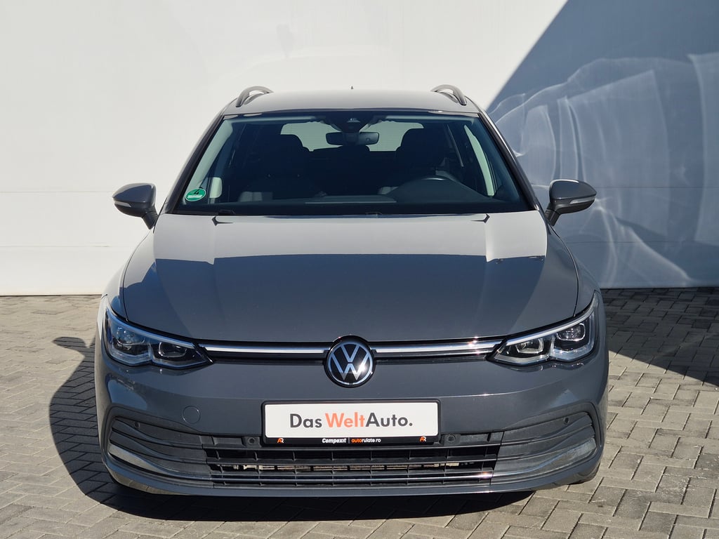 VOLKSWAGEN Golf 2022 — imagine 8