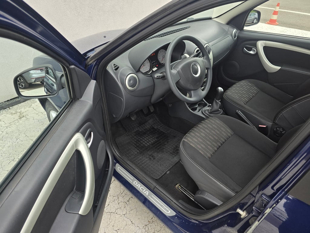 DACIA Logan 2012 — imagine 10