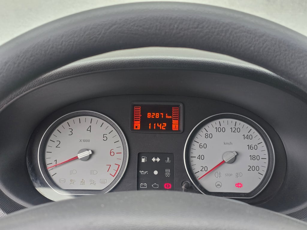 DACIA Logan 2012 — imagine 12