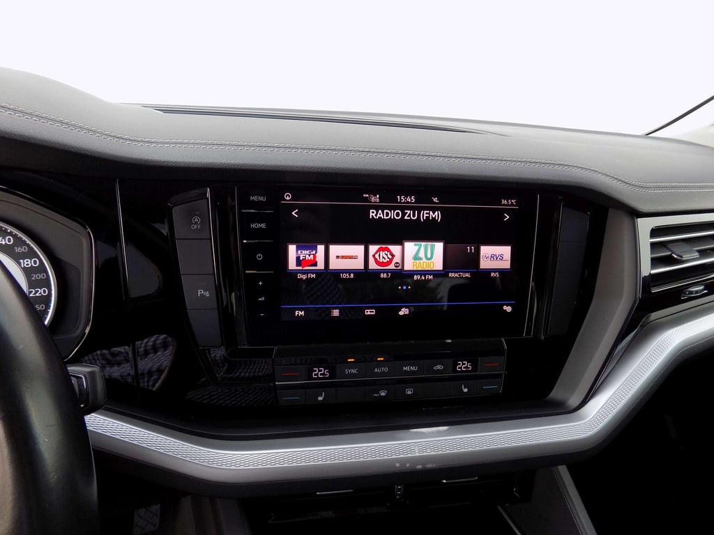 VOLKSWAGEN Touareg 2019 — imagine 13