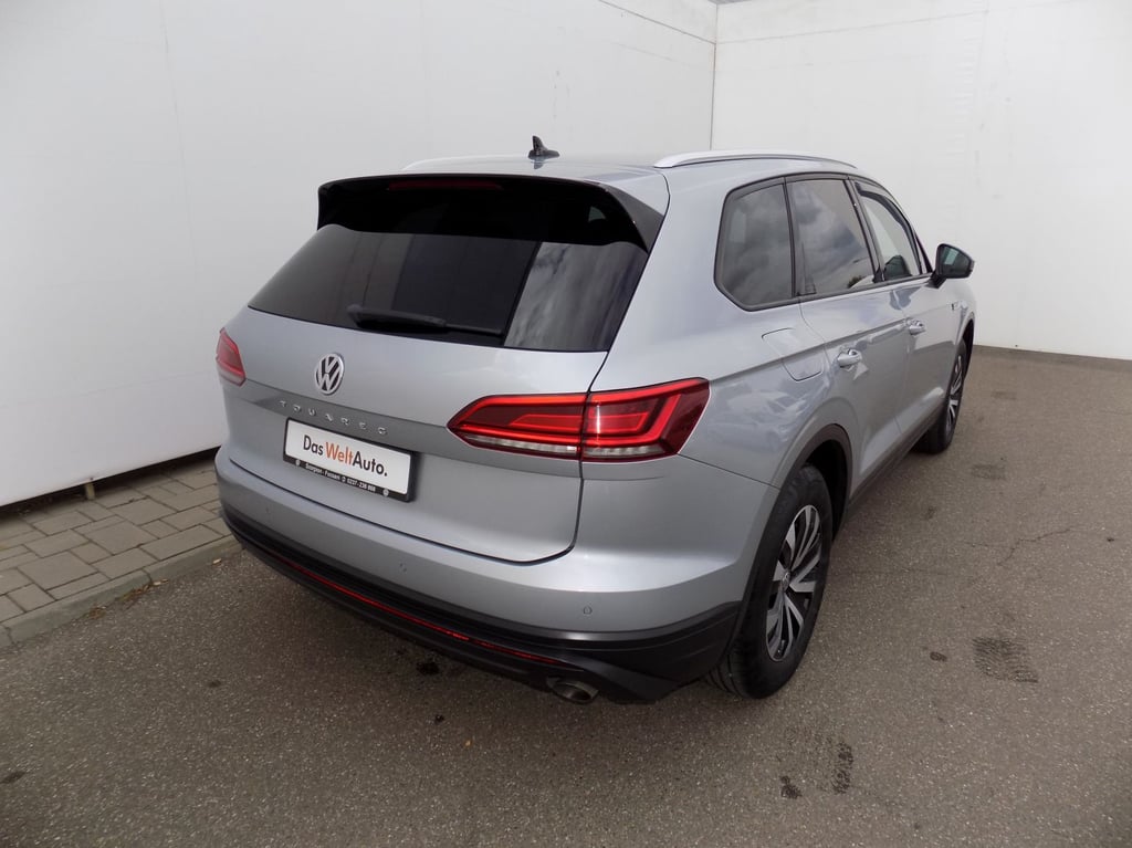 VOLKSWAGEN Touareg 2019 — imagine 4