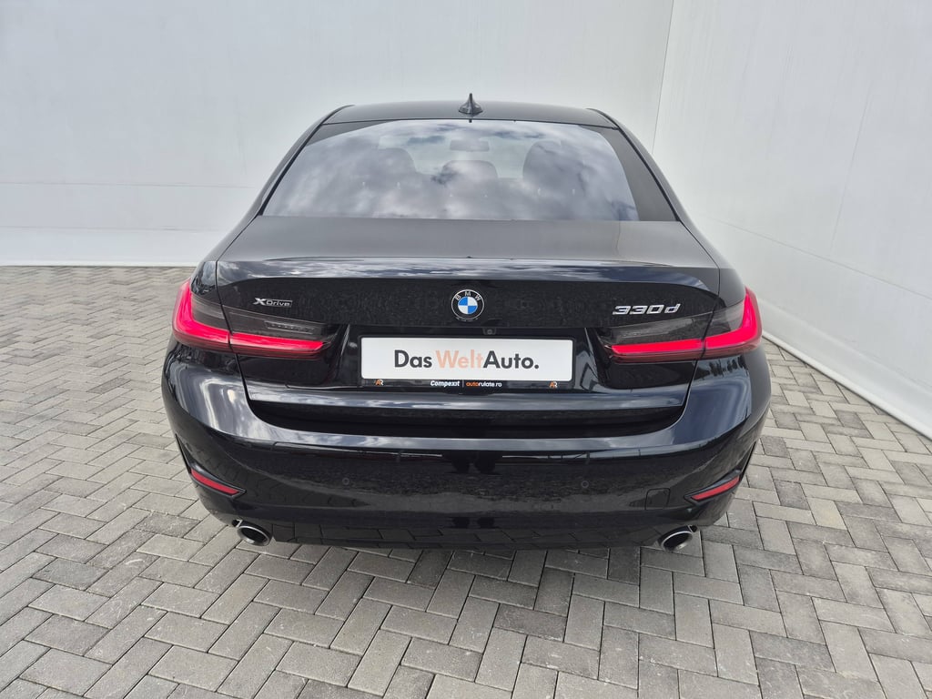 BMW Seria 3 2021 — imagine 4