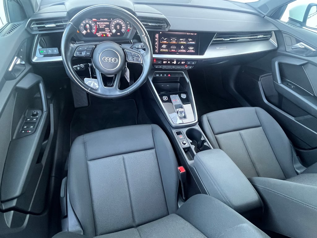 AUDI A3 Sportback 2023 — imagine 9