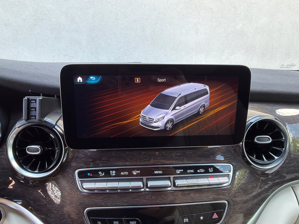 MERCEDES-BENZ V-Class 2022 — imagine 17