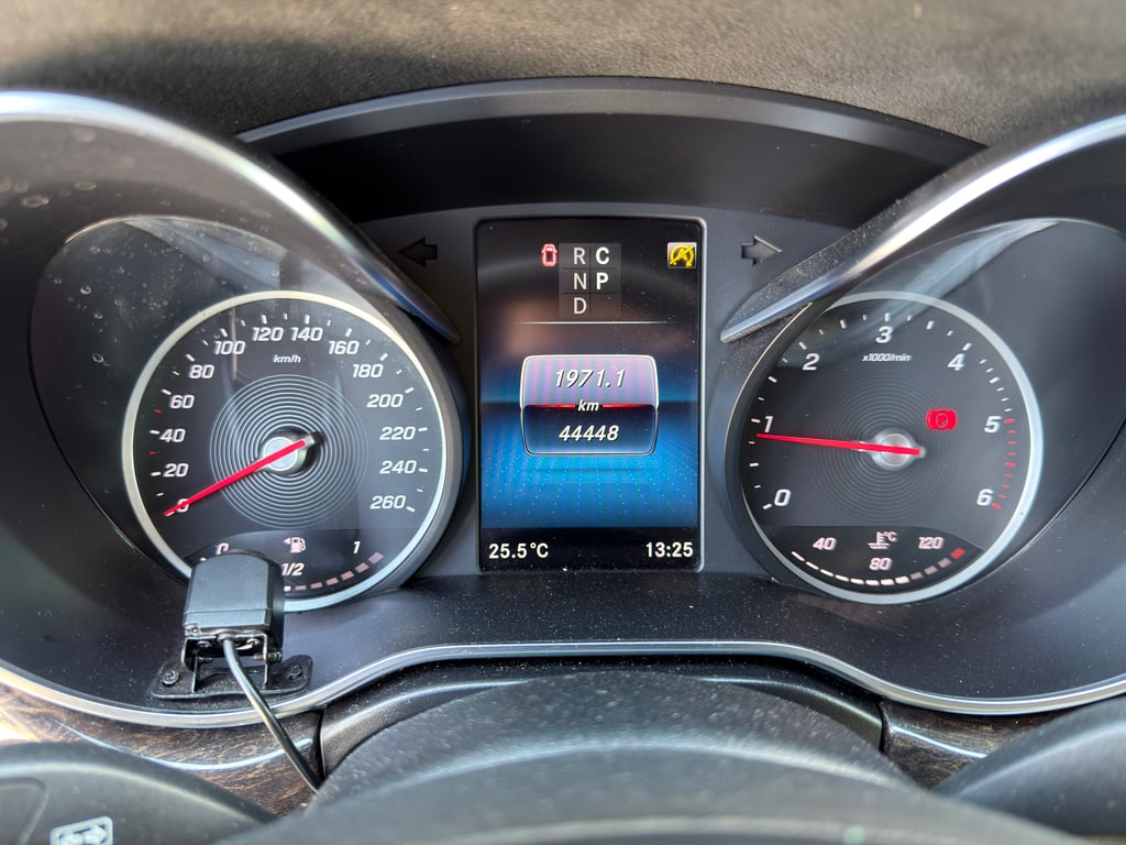 MERCEDES-BENZ V-Class 2022 — imagine 14