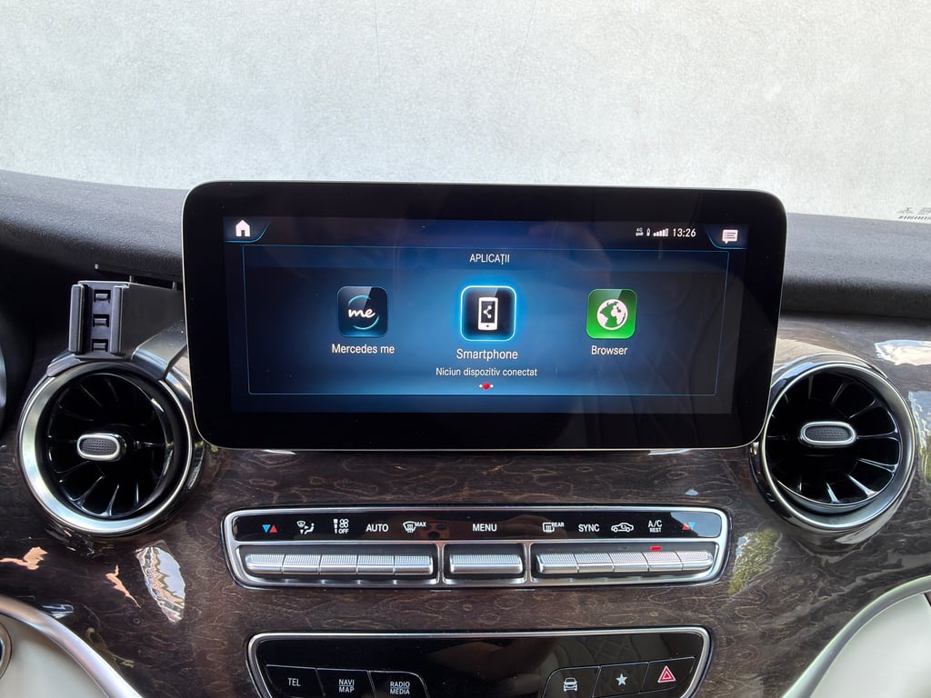 MERCEDES-BENZ V-Class 2022 — imagine 19