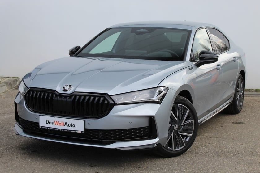 Škoda Superb Sportline 2.0 TSI DSG