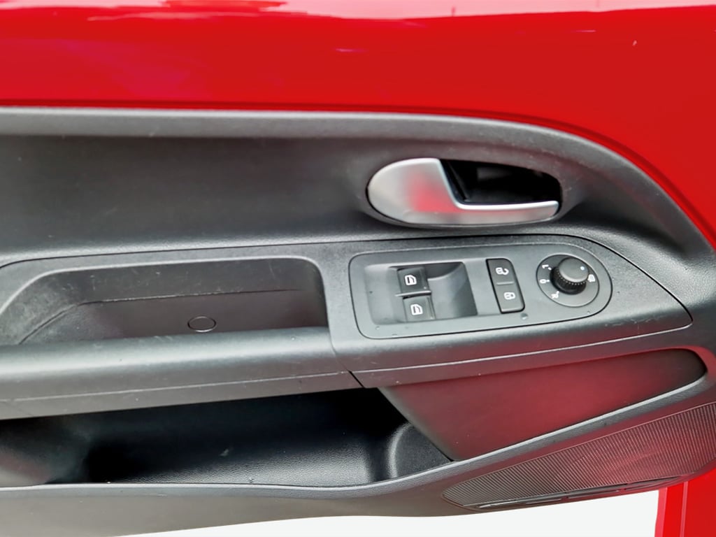 VOLKSWAGEN Up 2021 — imagine 20