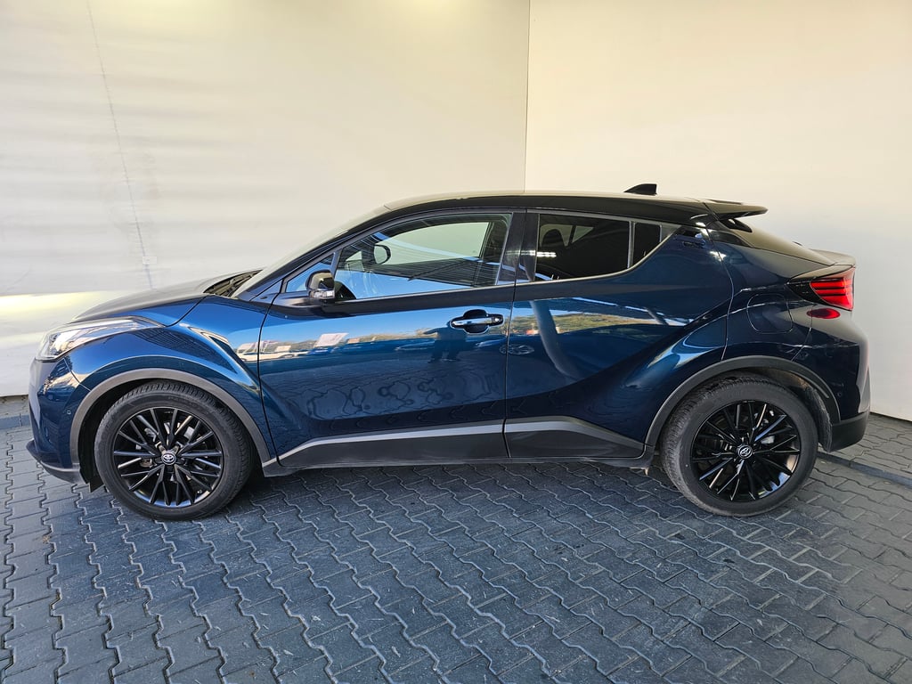 TOYOTA C-HR 2023 — imagine 2