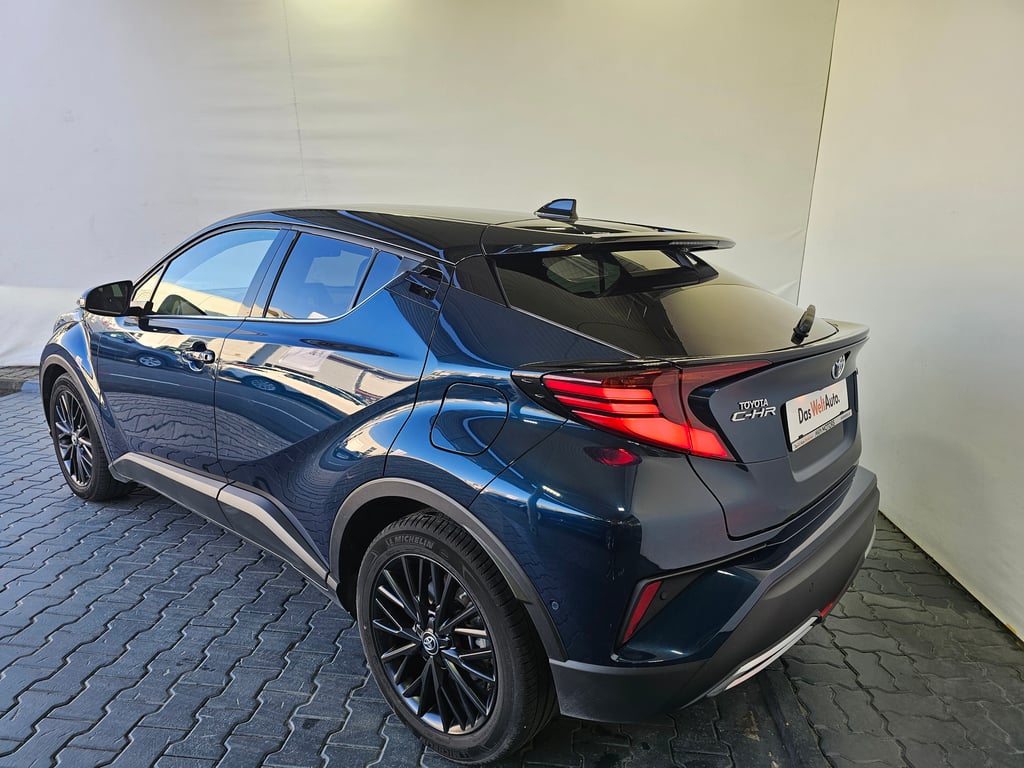 TOYOTA C-HR 2023 — imagine 3
