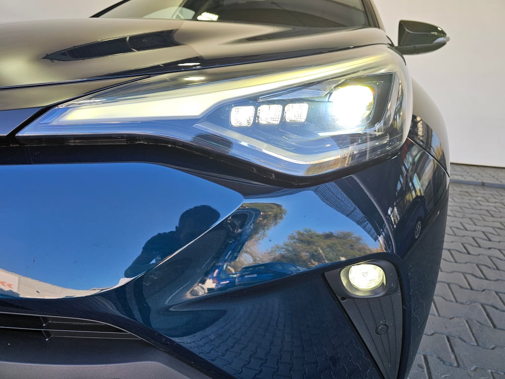 TOYOTA C-HR 2023 — imagine 19