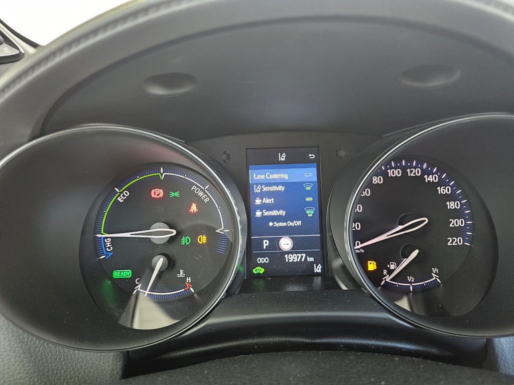 TOYOTA C-HR 2023 — imagine 16