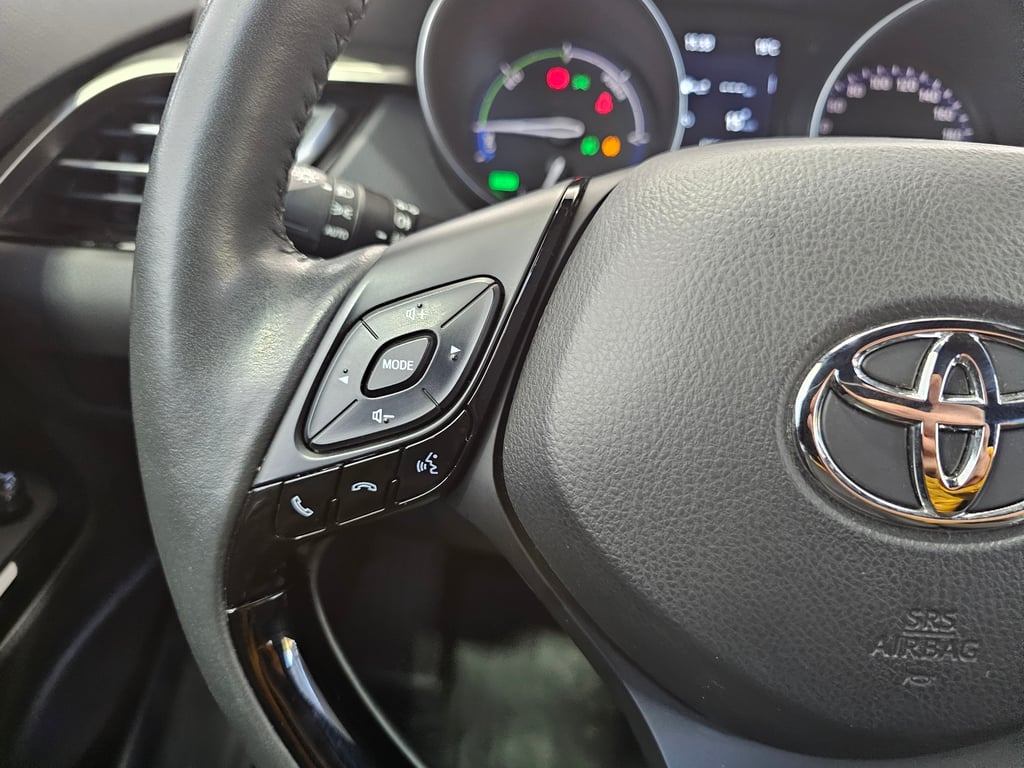 TOYOTA C-HR 2023 — imagine 10