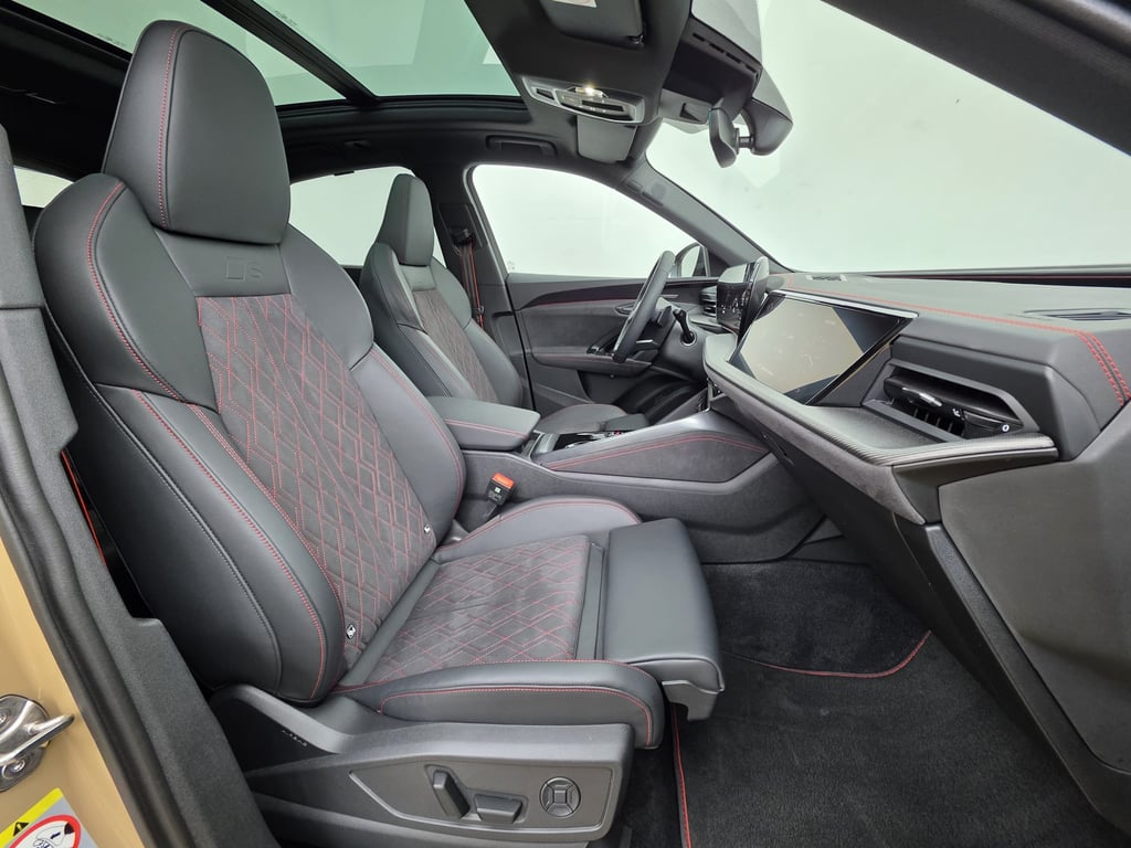 AUDI SQ5 2025 — imagine 38