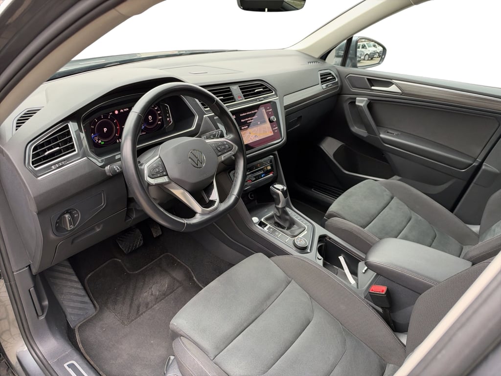 VOLKSWAGEN Tiguan Allspace 2023 — imagine 44