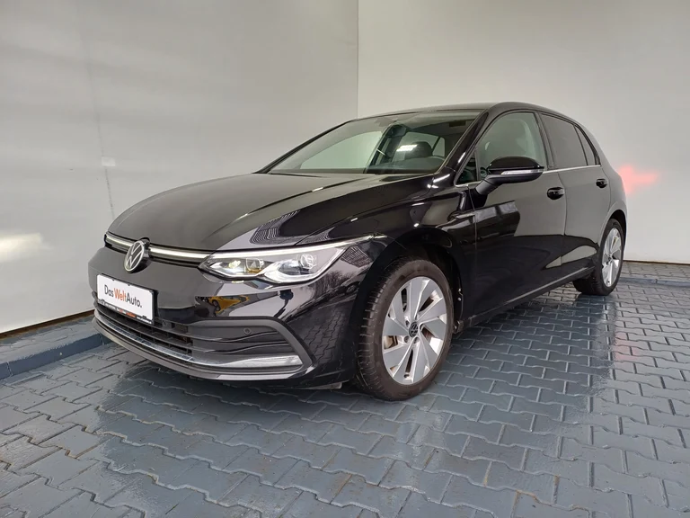 VW Golf
Style 1.5 TSI ACT