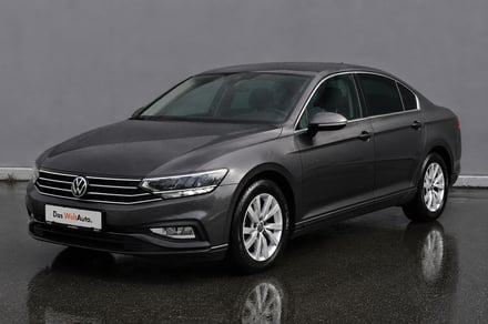 VW Passat Trendline1.5 TSI ACT DSG