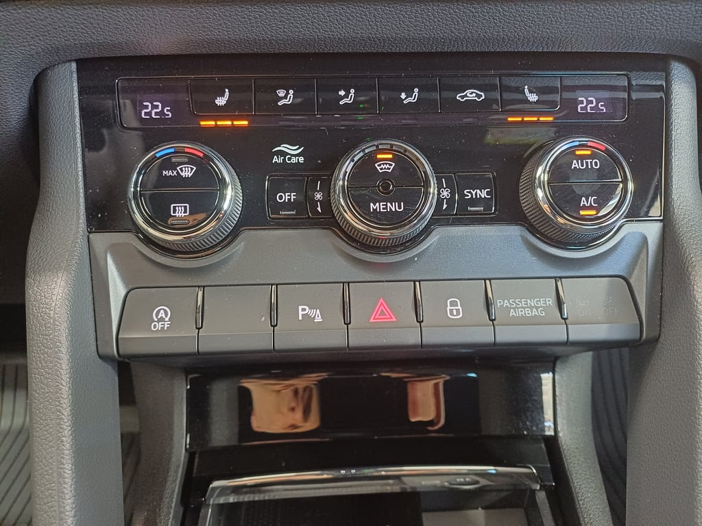 SKODA Karoq 2026 — imagine 17