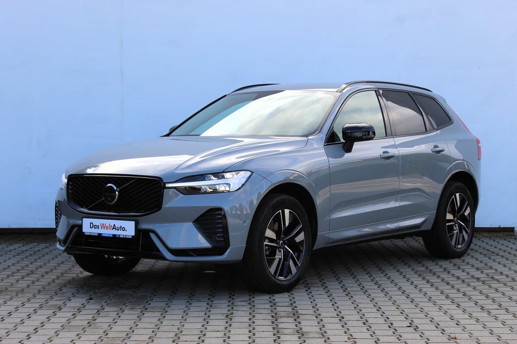 VOLVO XC60 2026 — imagine 1
