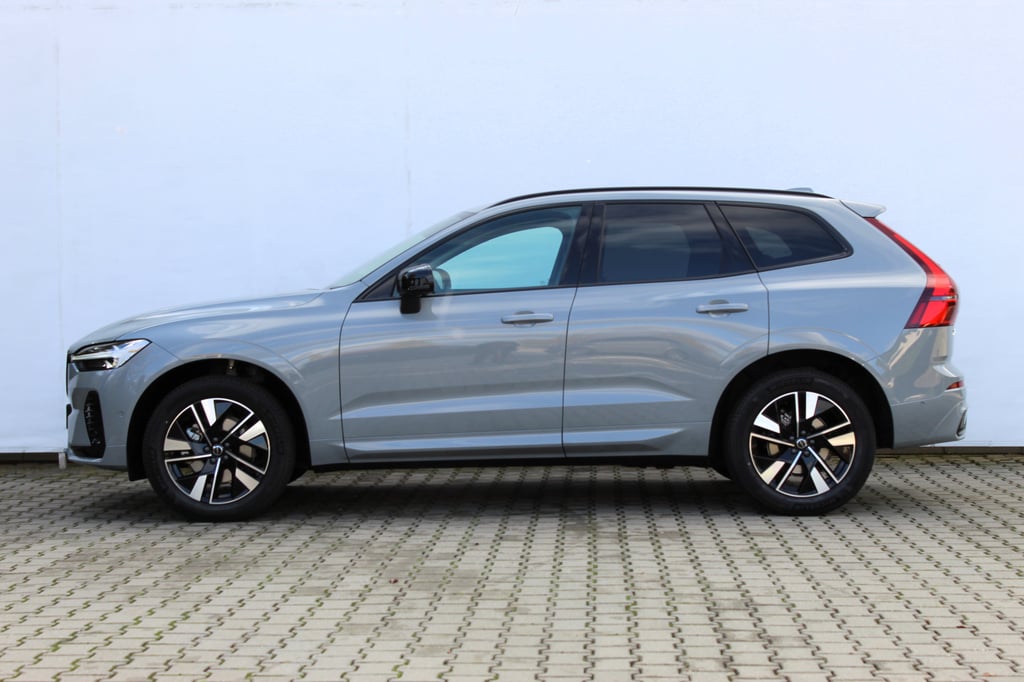VOLVO XC60 2026 — imagine 2