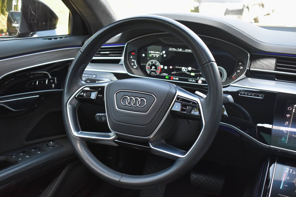 AUDI A8 2021 — imagine 20